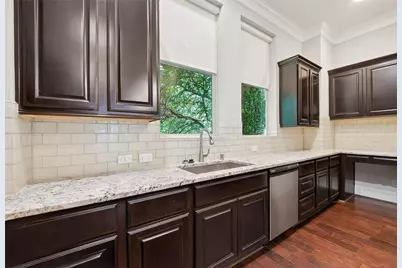 816 Yale Street #C, Houston, TX 77007 - Photo 5