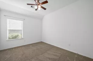 12348 Delta Timber Rd, Conroe, TX 77304 - Photo 13