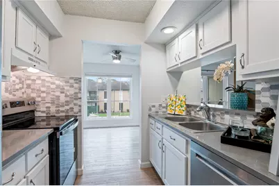 1500 Bay Area Boulevard #287, Houston, TX 77058 - Photo 19