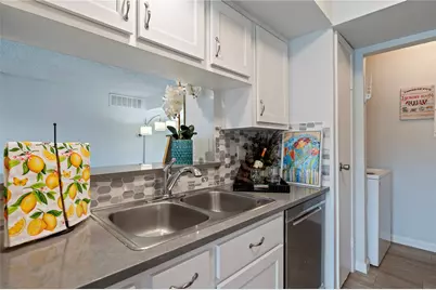 1500 Bay Area Boulevard #287, Houston, TX 77058 - Photo 17