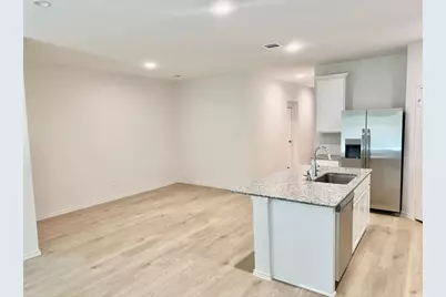 4922 Oakwood Drive, Fresno, TX 77545 - Photo 5