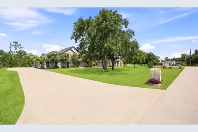 1606 Bayou Breeze Drive, Baytown, TX 77523 - Photo 3