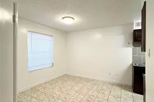 12710 Leader St, Houston, TX 77072 - Photo 9