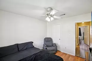 4718 Stonebridge St, Baytown, TX 77521 - Photo 15