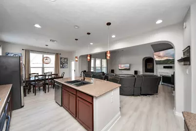 10810 Lake Raven Court, Cypress, TX 77433 - Photo 15