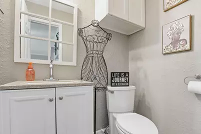 418 Garland Drive #238, Lake Jackson, TX 77566 - Photo 9