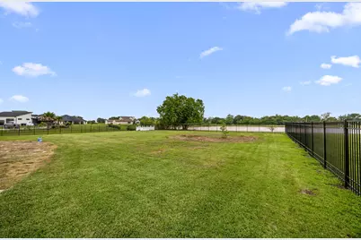203 Cavalry Trail Drive, Rosharon, TX 77583 - Photo 5