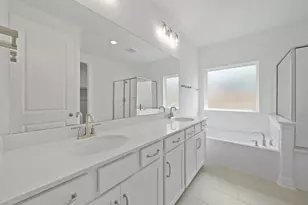 4120 Silver Falls Ln, League City, TX 77573 - Photo 7