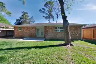 17002 Tibet Rd, Friendswood, TX 77546 - Photo 15