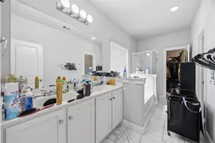 9043 Brandon St, Houston, TX 77051 - Photo 9