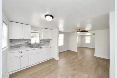7222 San Angelo Street, Houston, TX 77020 - Photo 5