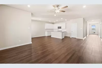 1923 Stargazer Lane, Angleton, TX 77515 - Photo 9