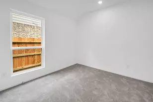 2138 Mosaic Vly Ct, Angleton, TX 77515 - Photo 5