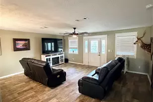 311 Casablanca Dr, Point Blank, TX 77364 - Photo 21