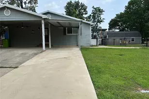 311 Casablanca Dr, Point Blank, TX 77364 - Photo 5