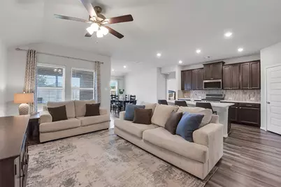 1824 Kingsford Prairie Court, Pearland, TX 77089 - Photo 5