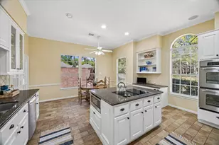 1830 Breezin Ct, The Woodlands, TX 77380 - Photo 15