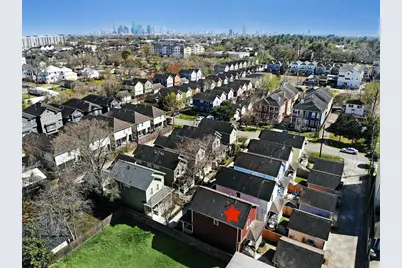 1047 W 16th Street, Houston, TX 77008 - Photo 5