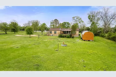 1001 E Stroker Road, Crosby, TX 77532 - Photo 13