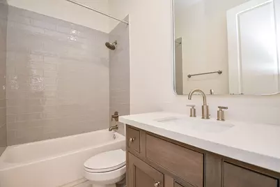 5 Robita Street, Houston, TX 77019 - Photo 23