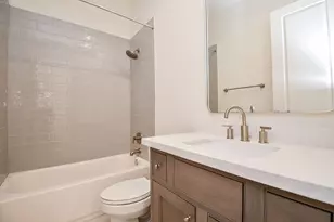 5 Robita St, Houston, TX 77019 - Photo 23