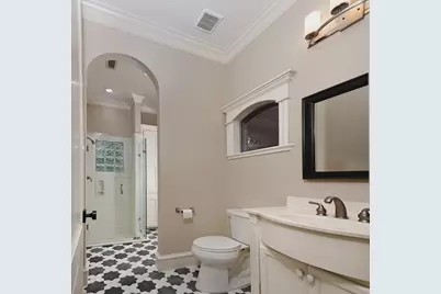 19 Hunnewell Way, The Woodlands, TX 77382 - Photo 13
