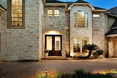 19 Hunnewell Way, The Woodlands, TX 77382 - Photo 3