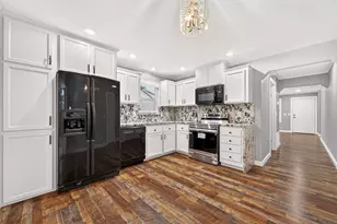 10202 Berrybriar Ln, Tomball, TX 77375 - Photo 9