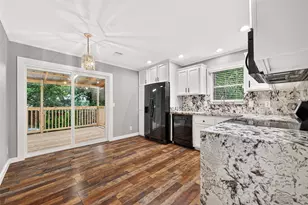 10202 Berrybriar Ln, Tomball, TX 77375 - Photo 7