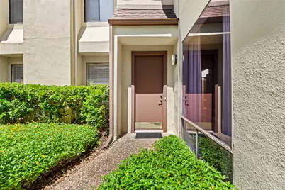 2409 Bering Drive #24, Houston, TX 77057 - Photo 3