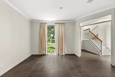 2409 Bering Drive #24, Houston, TX 77057 - Photo 9