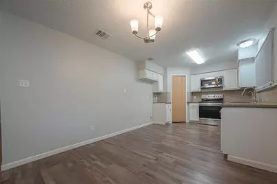 11647 Corkwood Drive, Houston, TX 77089 - Photo 5