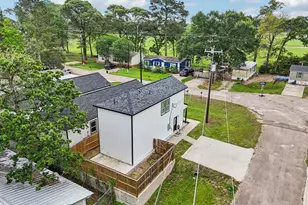 16982 W Lynbrook, Montgomery, TX 77316 - Photo 25