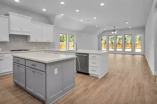 14952 Bright Berry Dr, Conroe, TX 77302 - Photo 3