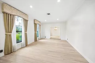 11803 Durrette Dr, Houston, TX 77024 - Photo 13