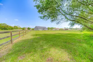 122 Maryville Ln, Liberty, TX 77575 - Photo 21