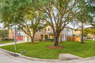 12202 Lakewood Glen Ct, Cypress, TX 77429 - Photo 3