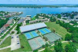 115 Moonspinner, Conroe, TX 77356 - Photo 3