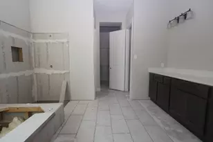 2014 Escobar St, Montgomery, TX 77316 - Photo 33