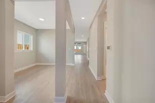 2014 Escobar St, Montgomery, TX 77316 - Photo 15