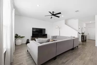 6823 Forbes Run Drive, Houston, TX 77075 - Photo 5