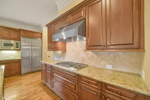 2307 Sheridan St, Houston, TX 77030 - Photo 17