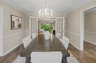 1431 Walnut Ln, Houston, TX 77339 - Photo 9