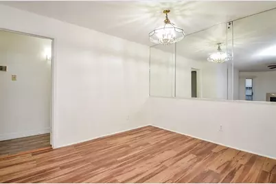 9700 Leawood Boulevard #1807, Houston, TX 77099 - Photo 19