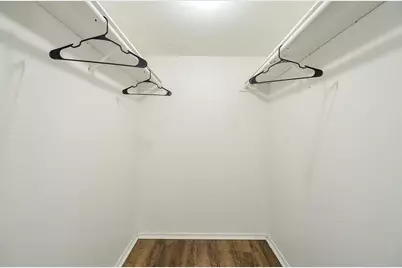 9700 Leawood Boulevard #1807, Houston, TX 77099 - Photo 15