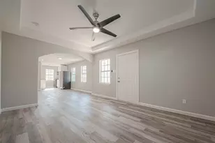 2415 Lidstone St, Houston, TX 77023 - Photo 15