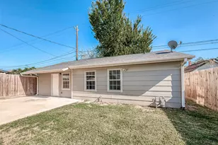2415 Lidstone St, Houston, TX 77023 - Photo 7
