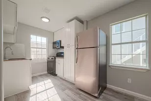 2415 Lidstone St, Houston, TX 77023 - Photo 19