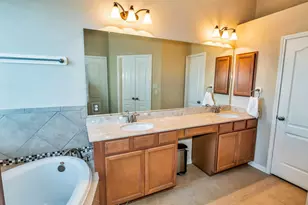 8807 Seguin Cove Ln, Richmond, TX 77407 - Photo 17