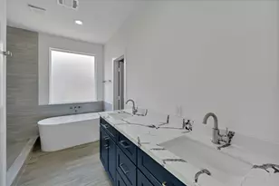 939 Lake View Dr, Montgomery, TX 77356 - Photo 19